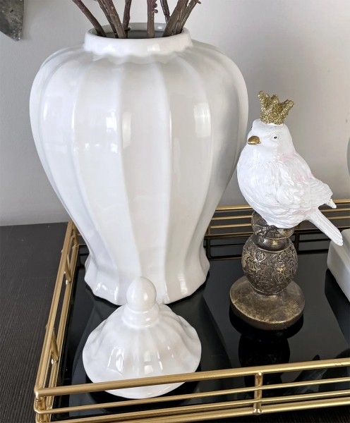 Фігурка пташка з короною біла